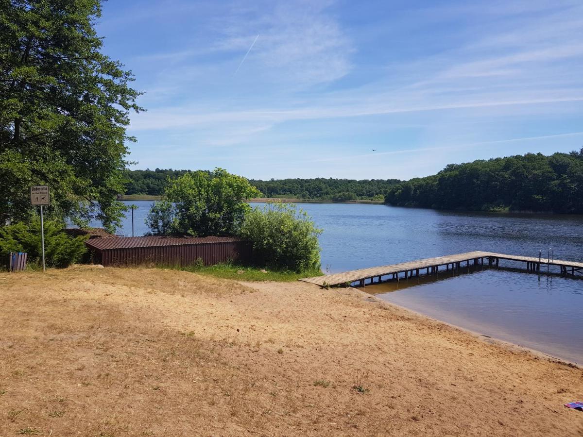 Gemuetliches Ferienhaus In Seenaehe Sewekow Eksteriør bilde